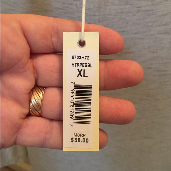 Max Studio flutter sleeve top - Picture 6 of 7